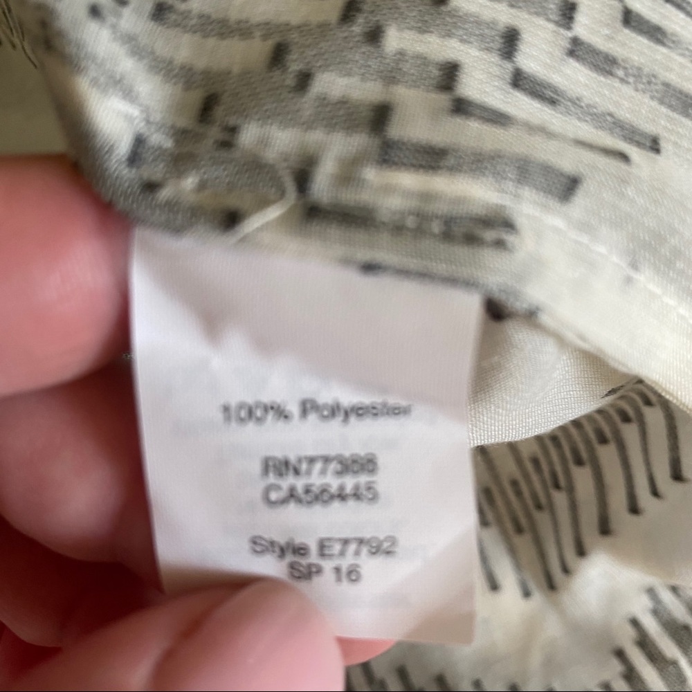 J. Crew Cream and black chevron pattern - Picture 4 of 5